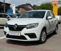 Белый Рено Логан, объемом двигателя 1 л и пробегом 84 тыс. км за 7900 $, фото 1 на Automoto.ua