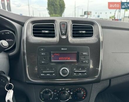 Білий Рено Логан, об'ємом двигуна 0.9 л та пробігом 82 тис. км за 9500 $, фото 20 на Automoto.ua