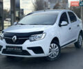 Белый Рено Логан, объемом двигателя 1.5 л и пробегом 143 тыс. км за 7799 $, фото 1 на Automoto.ua