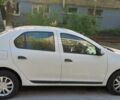 Білий Рено Логан, об'ємом двигуна 1 л та пробігом 168 тис. км за 5900 $, фото 1 на Automoto.ua