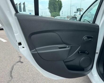 Белый Рено Логан, объемом двигателя 0.9 л и пробегом 82 тыс. км за 9500 $, фото 22 на Automoto.ua