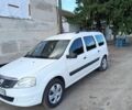 Белый Рено Логан, объемом двигателя 1.4 л и пробегом 350 тыс. км за 3519 $, фото 5 на Automoto.ua