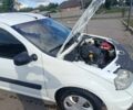 Білий Рено Логан, об'ємом двигуна 1.4 л та пробігом 350 тис. км за 3519 $, фото 3 на Automoto.ua