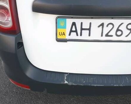 Белый Рено Логан, объемом двигателя 1.5 л и пробегом 223 тыс. км за 6000 $, фото 5 на Automoto.ua