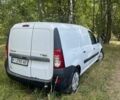 Белый Рено Логан, объемом двигателя 1.6 л и пробегом 401 тыс. км за 3500 $, фото 5 на Automoto.ua