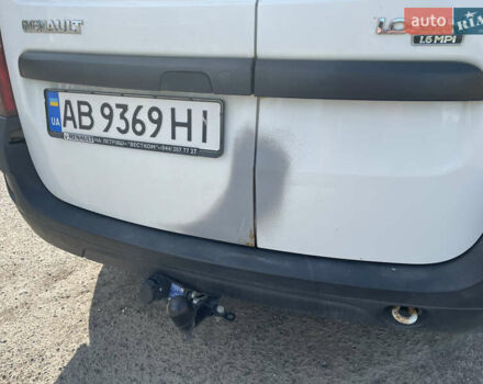 Белый Рено Логан, объемом двигателя 1.6 л и пробегом 262 тыс. км за 3500 $, фото 7 на Automoto.ua