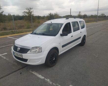 Белый Рено Логан, объемом двигателя 1.5 л и пробегом 247 тыс. км за 4000 $, фото 1 на Automoto.ua