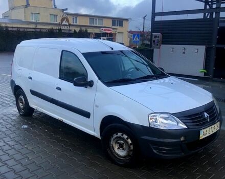 Белый Рено Логан, объемом двигателя 1.6 л и пробегом 0 тыс. км за 2700 $, фото 1 на Automoto.ua