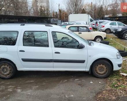 Рено Логан 2012 у Дніпро (Дніпропетровську) на Automoto.ua Білий Рено Логан, об'ємом двигуна 1.6 л та пробігом 300 тис. км за 4950 $, фото 3 на Automoto.ua