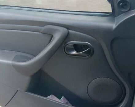 Білий Рено Логан, об'ємом двигуна 1.6 л та пробігом 184 тис. км за 6000 $, фото 19 на Automoto.ua