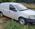 Белый Рено Логан, объемом двигателя 1.6 л и пробегом 220 тыс. км за 2500 $, фото 1 на Automoto.ua