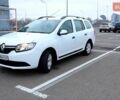 Білий Рено Логан, об'ємом двигуна 1.1 л та пробігом 205 тис. км за 6500 $, фото 1 на Automoto.ua