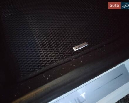 Белый Рено Логан, объемом двигателя 1.15 л и пробегом 93 тыс. км за 7500 $, фото 3 на Automoto.ua