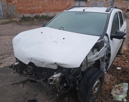 Білий Рено Логан, об'ємом двигуна 1.5 л та пробігом 250 тис. км за 3600 $, фото 2 на Automoto.ua