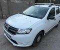 Белый Рено Логан, объемом двигателя 1.1 л и пробегом 52 тыс. км за 5699 $, фото 1 на Automoto.ua