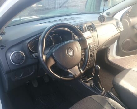 Белый Рено Логан, объемом двигателя 1.5 л и пробегом 200 тыс. км за 6500 $, фото 2 на Automoto.ua