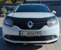 Білий Рено Логан, об'ємом двигуна 1.5 л та пробігом 275 тис. км за 5599 $, фото 6 на Automoto.ua