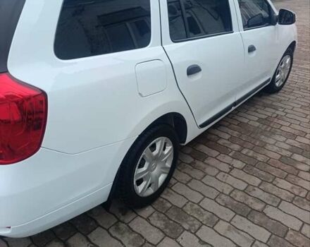 Белый Рено Логан, объемом двигателя 1.46 л и пробегом 190 тыс. км за 6800 $, фото 2 на Automoto.ua