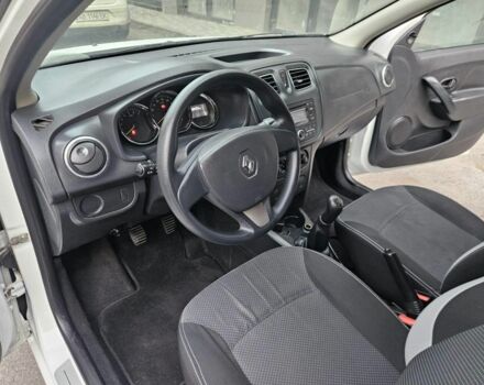 Белый Рено Логан, объемом двигателя 1.5 л и пробегом 138 тыс. км за 6800 $, фото 6 на Automoto.ua