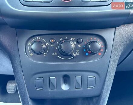 Белый Рено Логан, объемом двигателя 1.46 л и пробегом 138 тыс. км за 6300 $, фото 12 на Automoto.ua