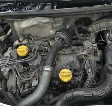 Білий Рено Логан, об'ємом двигуна 1.46 л та пробігом 310 тис. км за 6200 $, фото 12 на Automoto.ua