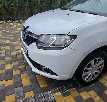 Білий Рено Логан, об'ємом двигуна 1.46 л та пробігом 310 тис. км за 6200 $, фото 4 на Automoto.ua