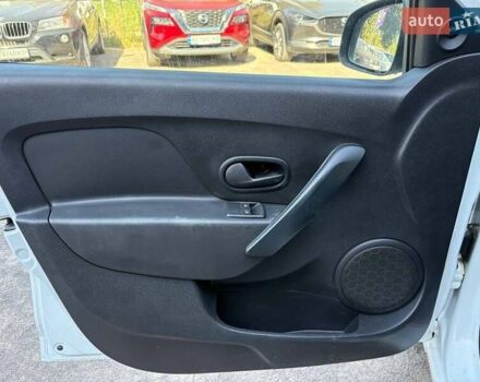 Белый Рено Логан, объемом двигателя 1.46 л и пробегом 138 тыс. км за 6300 $, фото 8 на Automoto.ua