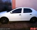 Белый Рено Логан, объемом двигателя 1.5 л и пробегом 120 тыс. км за 7200 $, фото 1 на Automoto.ua