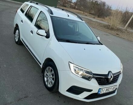 Белый Рено Логан, объемом двигателя 1.46 л и пробегом 100 тыс. км за 8099 $, фото 9 на Automoto.ua
