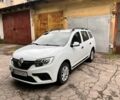 Белый Рено Логан, объемом двигателя 1.5 л и пробегом 56 тыс. км за 10500 $, фото 1 на Automoto.ua