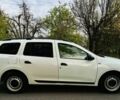 Белый Рено Логан, объемом двигателя 1.2 л и пробегом 225 тыс. км за 4707 $, фото 7 на Automoto.ua