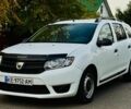 Белый Рено Логан, объемом двигателя 1.2 л и пробегом 225 тыс. км за 4707 $, фото 1 на Automoto.ua