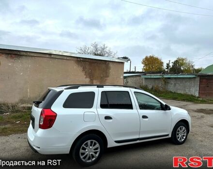 Белый Рено Логан, объемом двигателя 1.5 л и пробегом 73 тыс. км за 10300 $, фото 4 на Automoto.ua