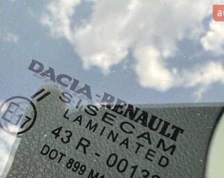 Білий Рено Логан, об'ємом двигуна 1.46 л та пробігом 56 тис. км за 9450 $, фото 26 на Automoto.ua