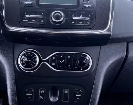 Білий Рено Логан, об'ємом двигуна 1.5 л та пробігом 70 тис. км за 10500 $, фото 19 на Automoto.ua