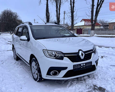 Білий Рено Логан, об'ємом двигуна 1.46 л та пробігом 70 тис. км за 10500 $, фото 7 на Automoto.ua