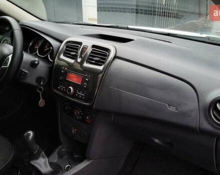 Білий Рено Логан, об'ємом двигуна 1.46 л та пробігом 94 тис. км за 8900 $, фото 13 на Automoto.ua