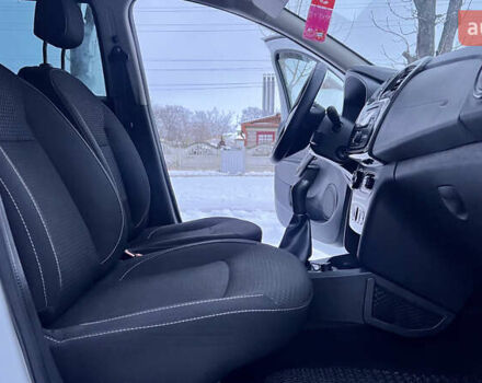 Білий Рено Логан, об'ємом двигуна 1.46 л та пробігом 70 тис. км за 10500 $, фото 14 на Automoto.ua