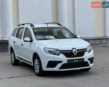 Білий Рено Логан, об'ємом двигуна 1.46 л та пробігом 56 тис. км за 9450 $, фото 2 на Automoto.ua