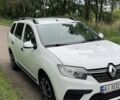 Білий Рено Логан, об'ємом двигуна 1.5 л та пробігом 170 тис. км за 8194 $, фото 3 на Automoto.ua