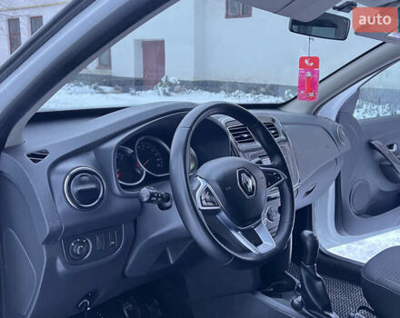 Білий Рено Логан, об'ємом двигуна 1.46 л та пробігом 70 тис. км за 10500 $, фото 9 на Automoto.ua