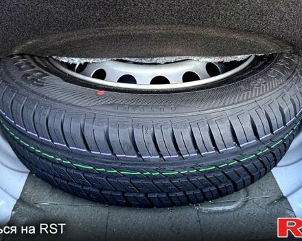 Рено Логан 2018 в Запорожье на Automoto.ua Белый Рено Логан, объемом двигателя 1.5 л и пробегом 55 тыс. км за 13500 $, фото 5 на Automoto.ua