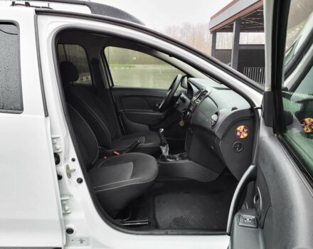 Білий Рено Логан, об'ємом двигуна 1.5 л та пробігом 94 тис. км за 8900 $, фото 14 на Automoto.ua