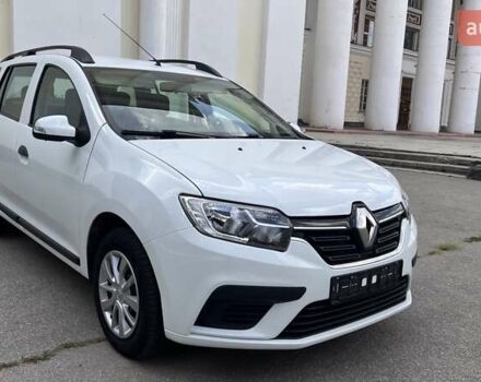 Білий Рено Логан, об'ємом двигуна 1.46 л та пробігом 56 тис. км за 9450 $, фото 7 на Automoto.ua