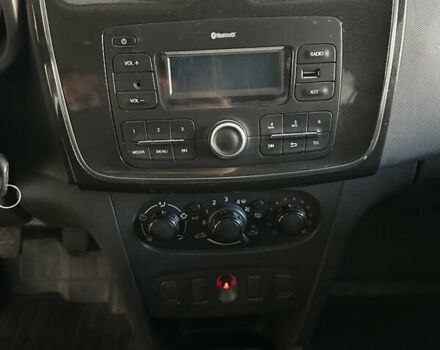 Білий Рено Логан, об'ємом двигуна 1.46 л та пробігом 152 тис. км за 9300 $, фото 17 на Automoto.ua