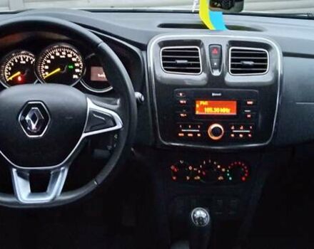 Білий Рено Логан, об'ємом двигуна 1.5 л та пробігом 60 тис. км за 12500 $, фото 4 на Automoto.ua