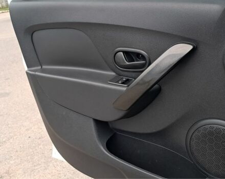 Белый Рено Логан, объемом двигателя 1.5 л и пробегом 73 тыс. км за 10300 $, фото 15 на Automoto.ua