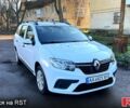 Белый Рено Логан, объемом двигателя 1.5 л и пробегом 53 тыс. км за 10800 $, фото 1 на Automoto.ua