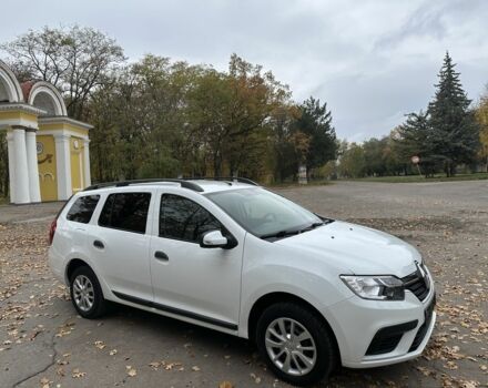 Белый Рено Логан, объемом двигателя 1.5 л и пробегом 73 тыс. км за 10300 $, фото 4 на Automoto.ua