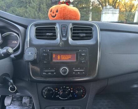 Белый Рено Логан, объемом двигателя 1.5 л и пробегом 73 тыс. км за 10300 $, фото 11 на Automoto.ua